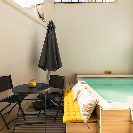 Cozy Loft Patio+pool +wifi *
