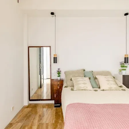 Apartment Cozy Loft Patio+pool +wifi