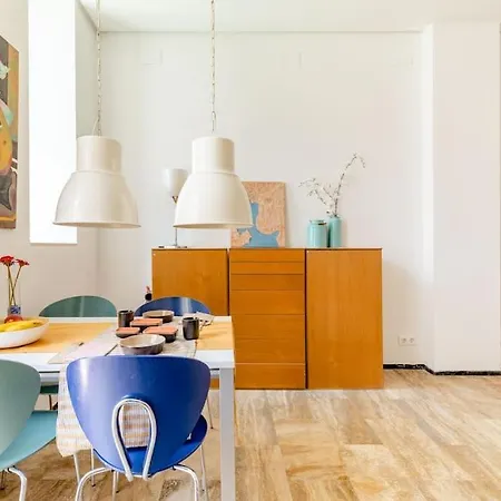 Apartment Cozy Loft Patio+pool +wifi Valencia