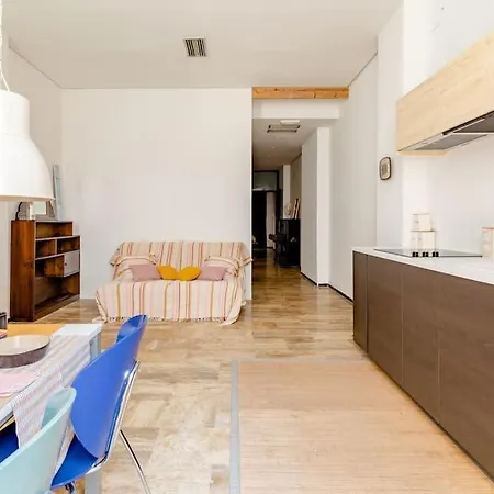 Apartment Cozy Loft Patio+pool +wifi Valencia
