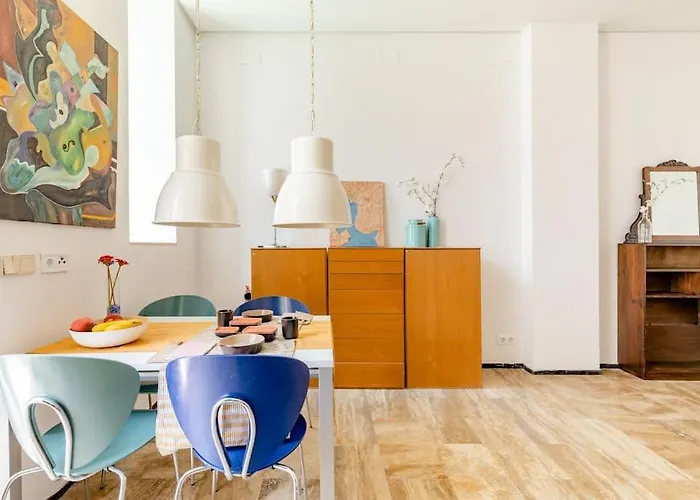 Apartment Cozy Loft Patio+pool +wifi Valencia